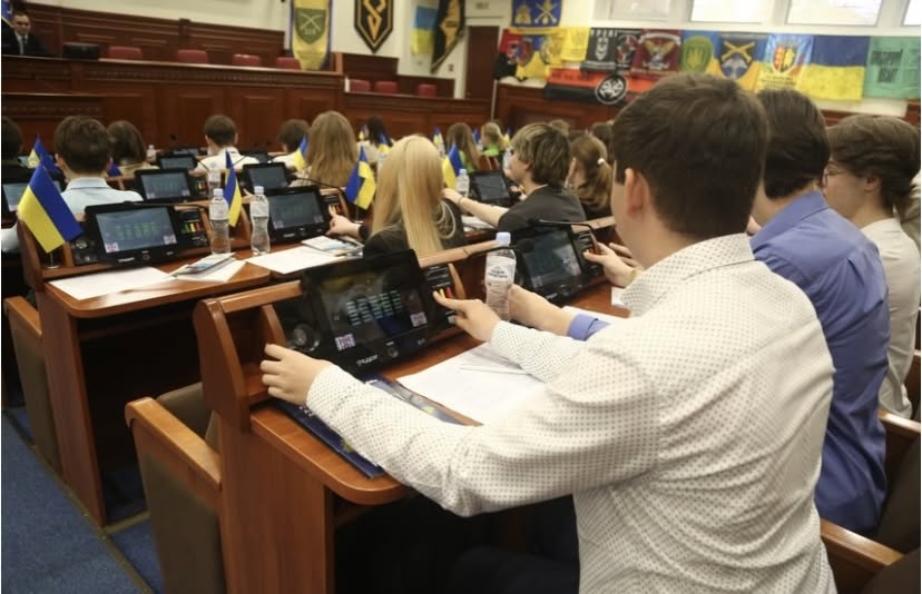 Майбутні маркетологи долучилися до моделі «Європейський курс молоді», що відбулася у Київській міській раді з нагоди Дня Європи